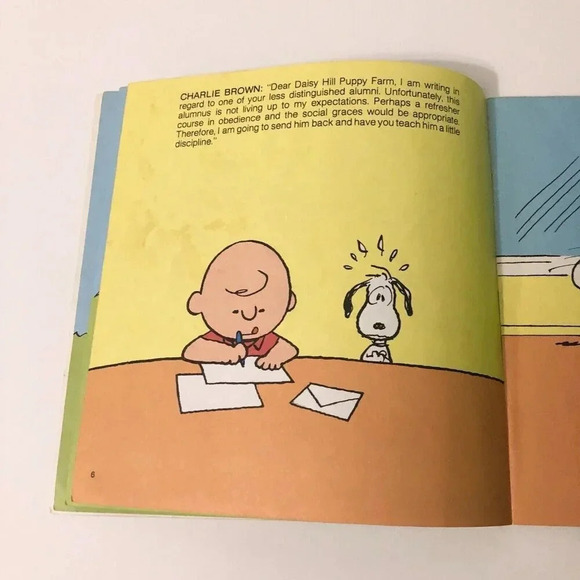 Vintage 1987 Golden Story Book Snoopy Hes  Your Dog Charlie Brown Book - Picture 11 of 16